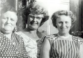 Madge Critchley, Winifred Pedder & Edna Critchley